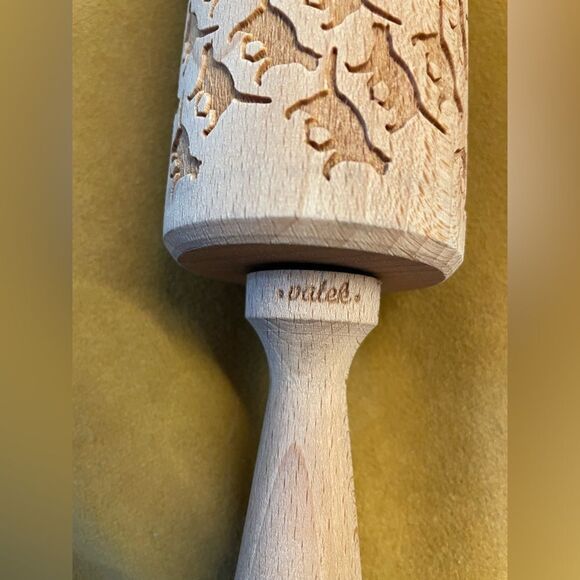 Valek Rolling Pin Laser Engraved Cat Pattern Made in Poland - Picture 4 of 4